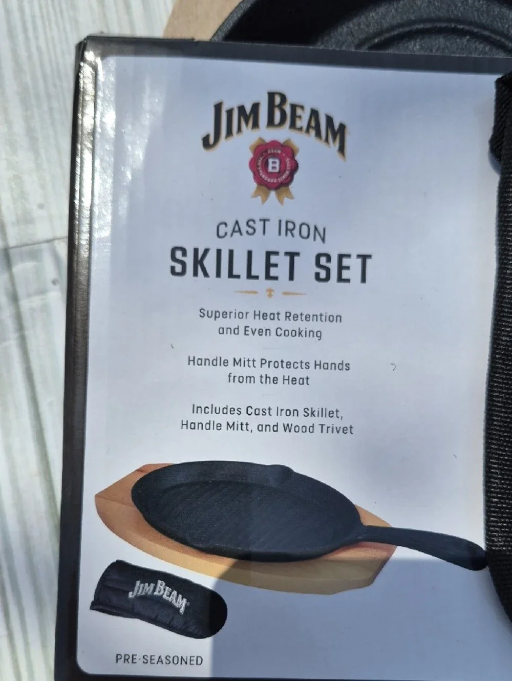 NWOT Jim Beam Iron Skillet Set